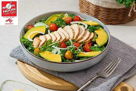 salad bơ cải kale ức g&agrave;