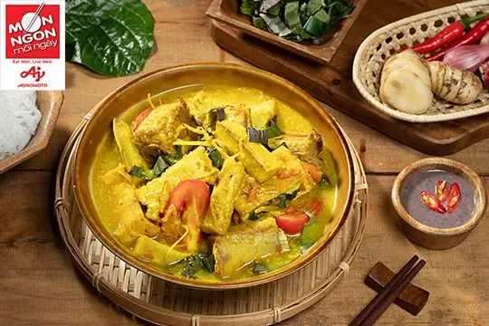 B&uacute;n sườn non nấu chuối đậu