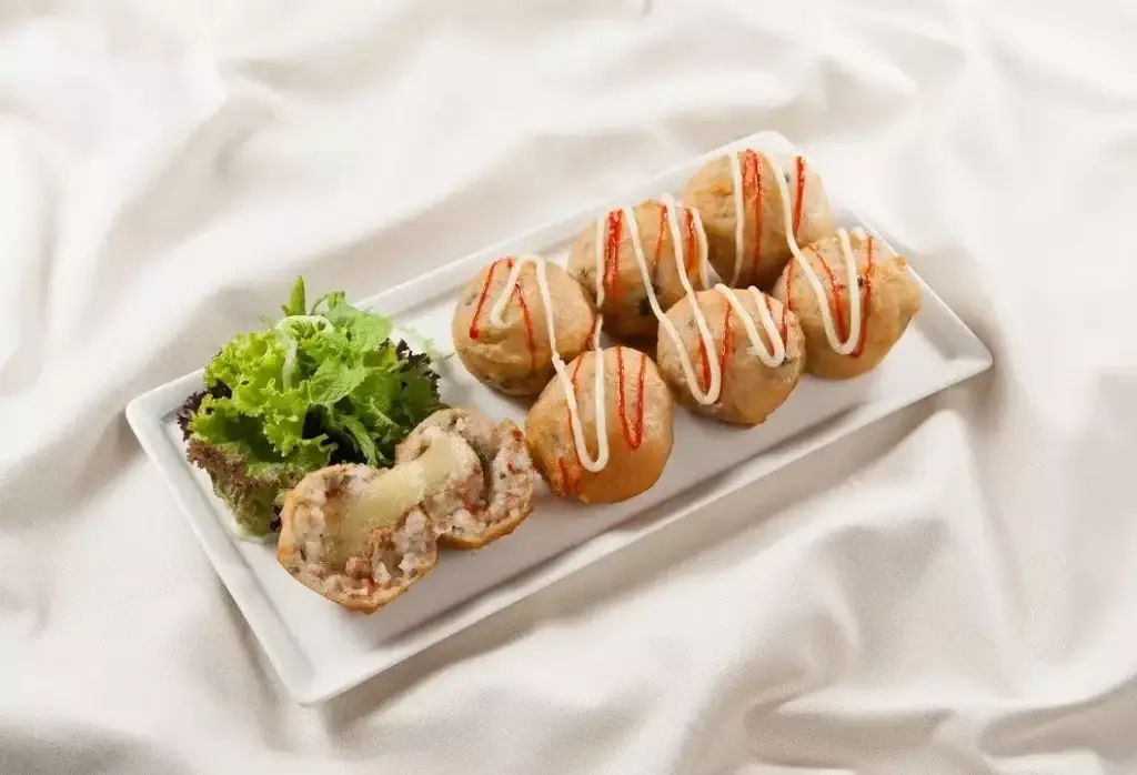 1 chén cơm nguội làm ngay món ăn vặt ngon tuyệt cú mèo
