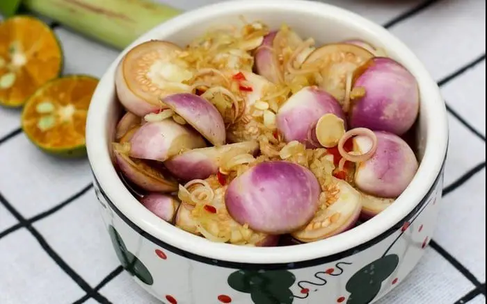 Cách làm cà dầm riềng sả ngon ngon, giòn giòn