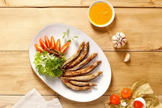 ca trung chien xot trung muoi 500