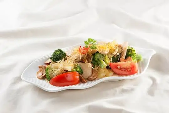 G&agrave; x&agrave;o ngũ sắc