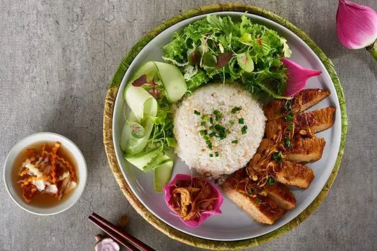 Lễ Phật Đản cả nhà đổi vị với cơm tấm sườn chay