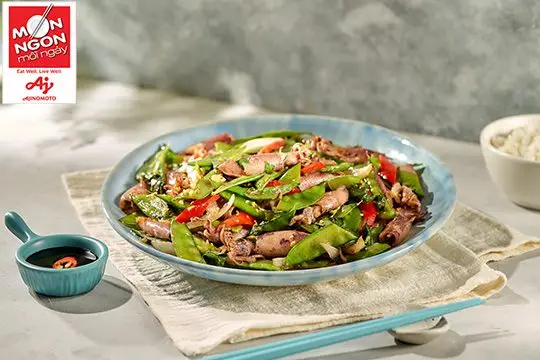 mực x&agrave;o đậu h&agrave; lan
