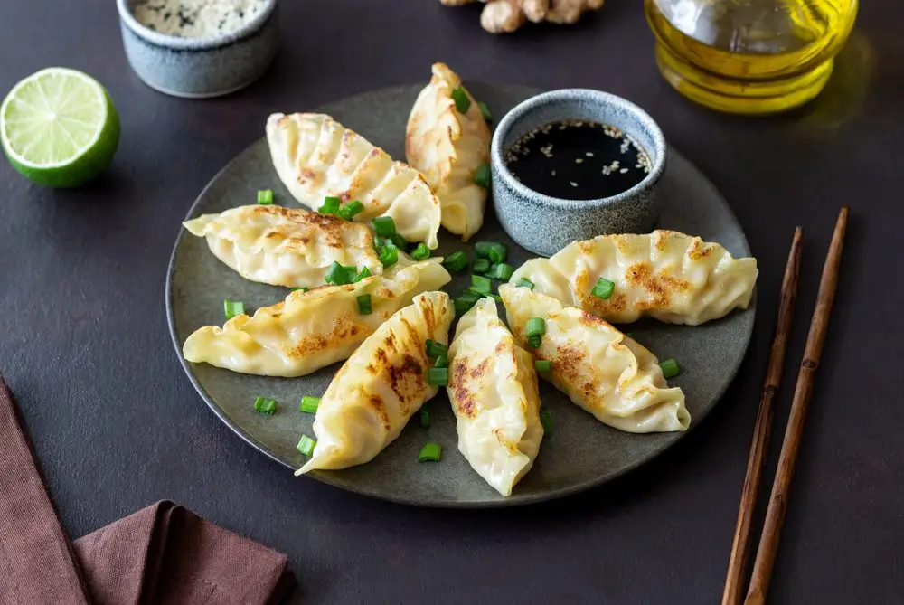 B&aacute;nh xếp Gyoza l&agrave; m&oacute;n ăn &ldquo;quốc d&acirc;n&rdquo; được nhiều người Nhật Bản y&ecirc;u th&iacute;ch
