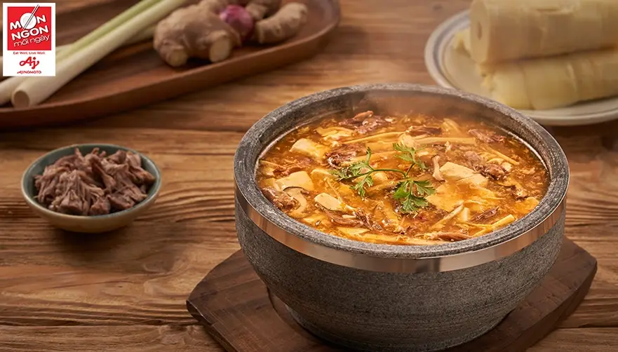 S&uacute;p đu&ocirc;i b&ograve; chua cay