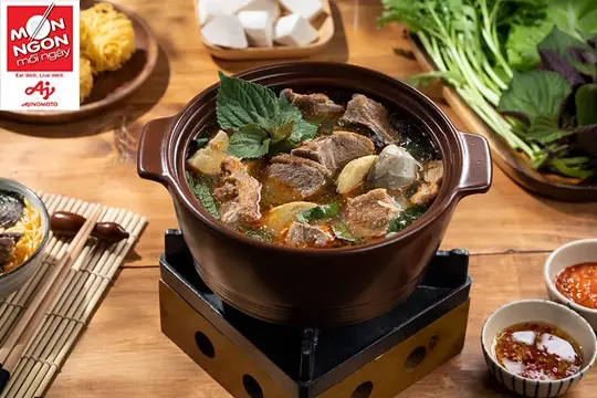 Lẩu vịt t&iacute;a t&ocirc;