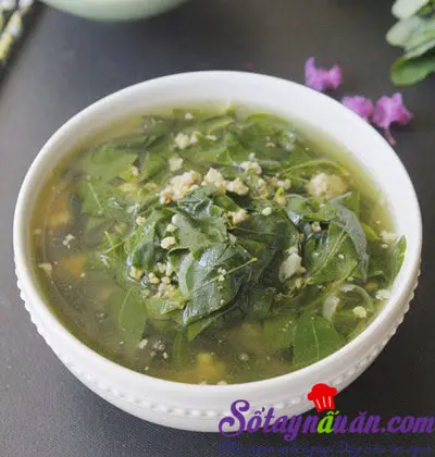 Canh rau ngót nấu tôm thịt