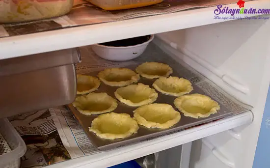 C&aacute;ch l&agrave;m m&oacute;n b&aacute;nh nướng nh&acirc;n d&acirc;u t&acirc;y 8