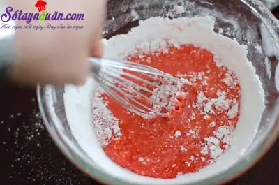 c&aacute;ch l&agrave;m b&aacute;nh quy phủ kem d&acirc;u t&acirc;y 12