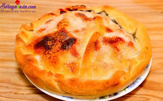 C&aacute;ch l&agrave;m b&aacute;nh quả m&acirc;m x&ocirc;i nướng phủ đường hấp dẫn 10