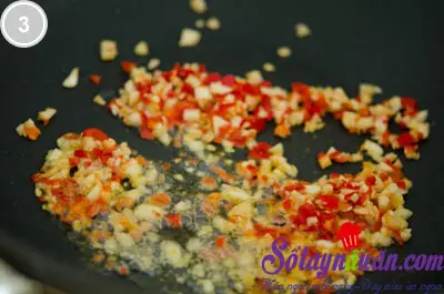 Thịt b&ograve; x&agrave;o h&uacute;ng quế 3