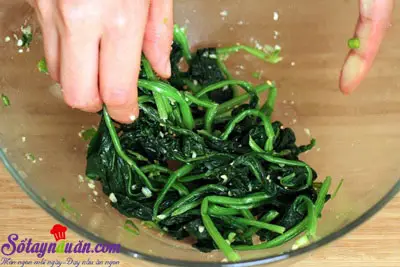 c&aacute;ch l&agrave;m cơm trộn hải sản 12