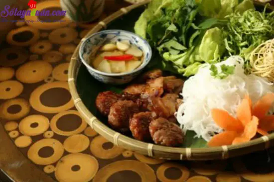 c&aacute;ch l&agrave;m b&uacute;n thịt nướng