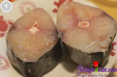 C&aacute; kho c&ugrave;i dừa 1