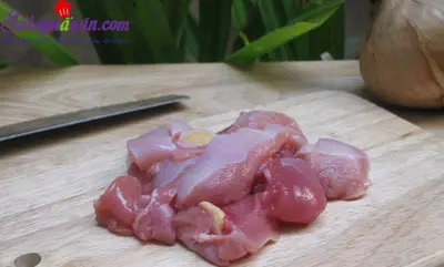 G&agrave; vi&ecirc;n đậu phụ gi&ograve;n rụm ngon ngon 1