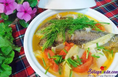 Hướng dẫn cách làm canh cá nấu măng thơm ngon đúng điệu