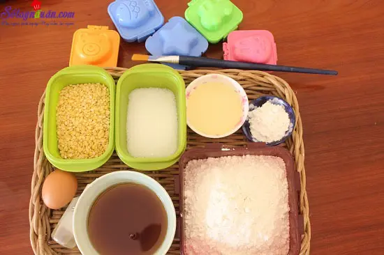 C&aacute;ch l&agrave;m b&aacute;nh Trung thu h&igrave;nh ngộ nghĩnh cho b&eacute; y&ecirc;u 1