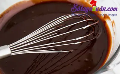 C&aacute;ch l&agrave;m b&aacute;nh b&ocirc;ng lan chocolate ngon m&ecirc; mẩn 4