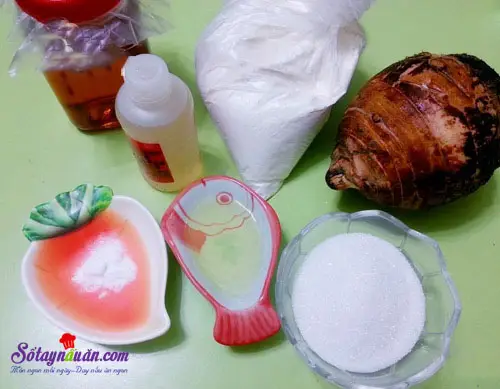 C&aacute;ch l&agrave;m b&aacute;nh trung thu nh&acirc;n khoai m&ocirc;n nguy&ecirc;n liệu