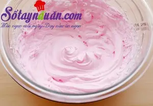 Học l&agrave;m Macaron t&igrave;nh y&ecirc;u cho ng&agrave;y Valentine