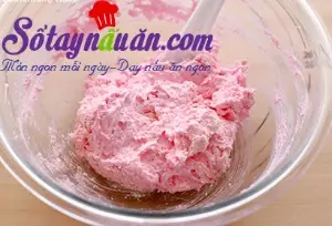 Học l&agrave;m Macaron t&igrave;nh y&ecirc;u cho ng&agrave;y Valentine