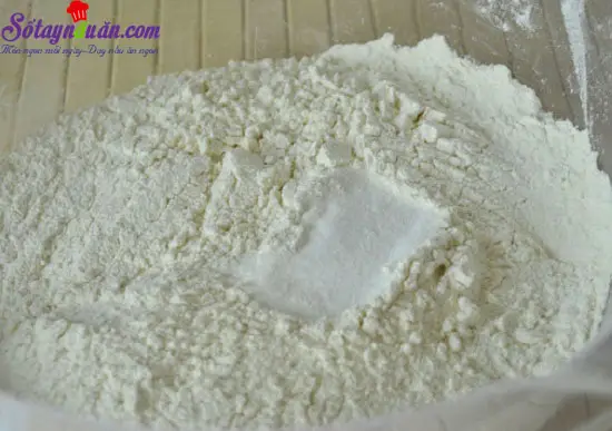 c&aacute;ch l&agrave;m b&aacute;nh chuối quả m&acirc;m x&ocirc;i 2