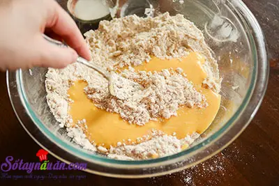 Hướng dẫn l&agrave;m b&aacute;nh scones hương quế gi&ograve;n tan thơm ngon 5