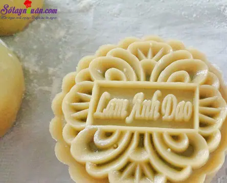 c&aacute;ch l&agrave;m b&aacute;nh nướng nh&acirc;n mứt dứa 10