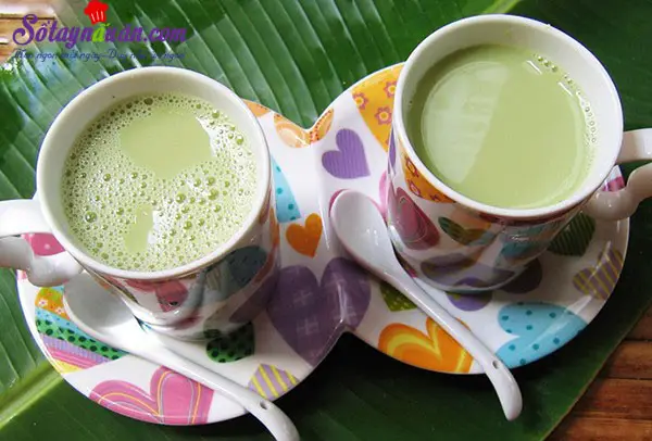 C&aacute;ch l&agrave;m sữa đậu n&agrave;nh l&aacute; dứa cho thời tiết se lạnh kết quả