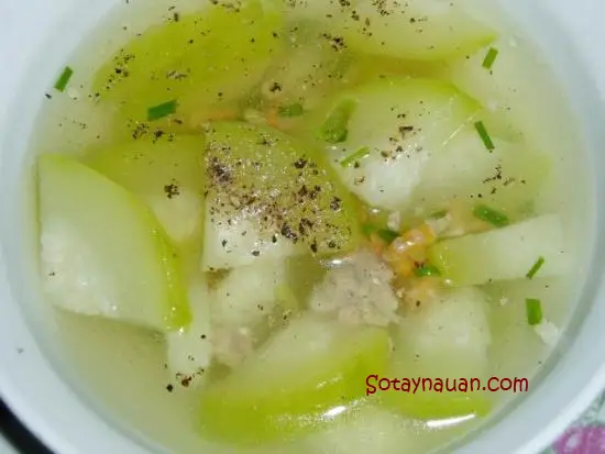 C&aacute;ch nấu canh b&iacute; xanh (b&iacute; đao) với thịt nạc