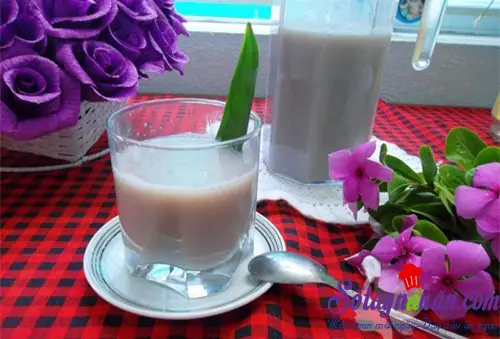 Sữa đậu đỏ thơm lừng