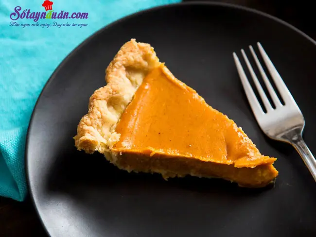 Cách làm bánh pie bí ngô ngon không thể chối từ