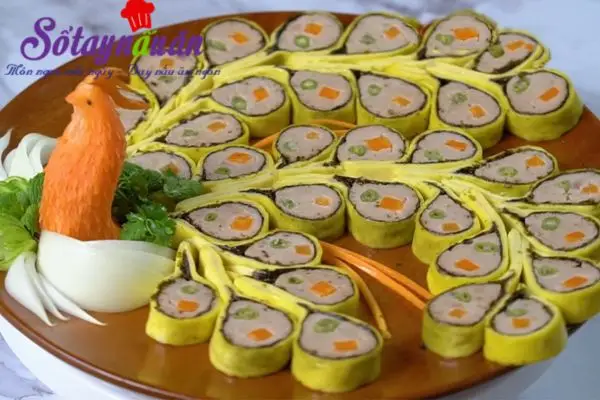 Cách làm chả ngũ sắc đuôi công – món chay cúng ngày Rằm