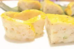 C&aacute;ch l&agrave;m chả t&ocirc;m 9