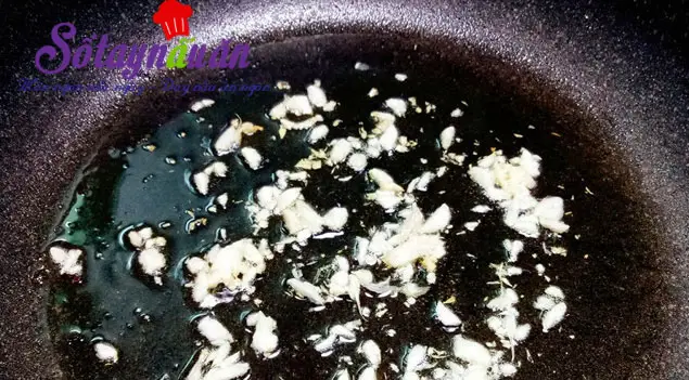 Trứng vịt lộn x&agrave;o me 5