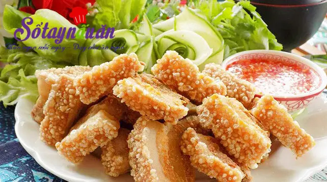 Học l&agrave;m thịt ba chỉ chi&ecirc;n gi&ograve;n từng miếng cực hấp dẫn