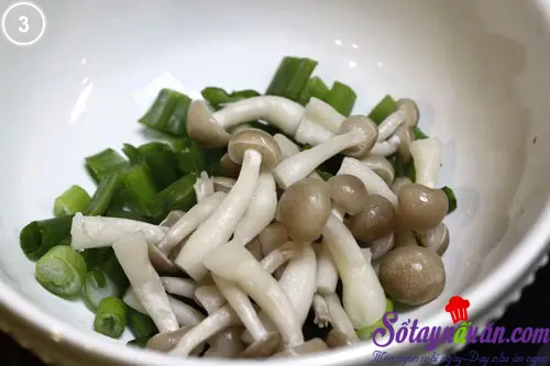 Canh thịt nạc nấu nấm 3