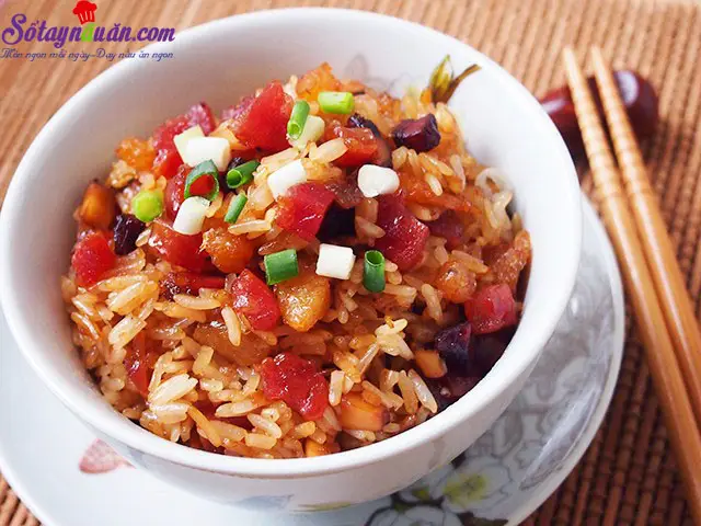 C&aacute;ch l&agrave;m cơm nếp chi&ecirc;n thập cẩm 9