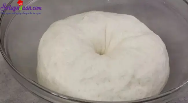 C&aacute;ch l&agrave;m pizza 8