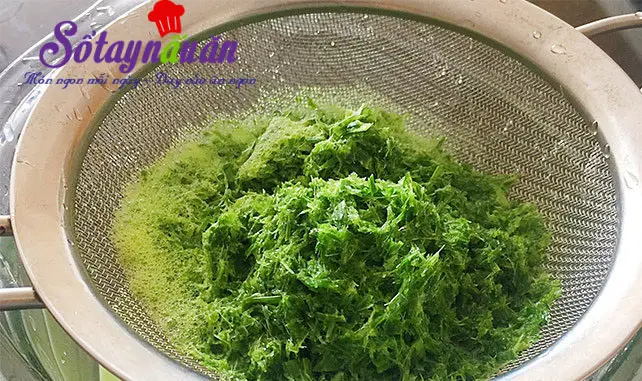 C&aacute;ch nấu ch&aacute;o l&aacute; dứa hột vịt muối tuyệt ngon 3
