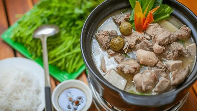Vịt Om Sấu Khoai Sọ: Món Ngon Chuẩn Vị Bắc Tại Gia!