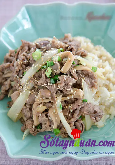 Thịt bò sốt chua ngọt
